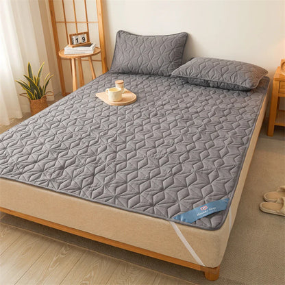 Durable Waterproof Mattress Protector – Anti-Spill & Stain Resistant